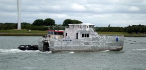 IKAR met casco